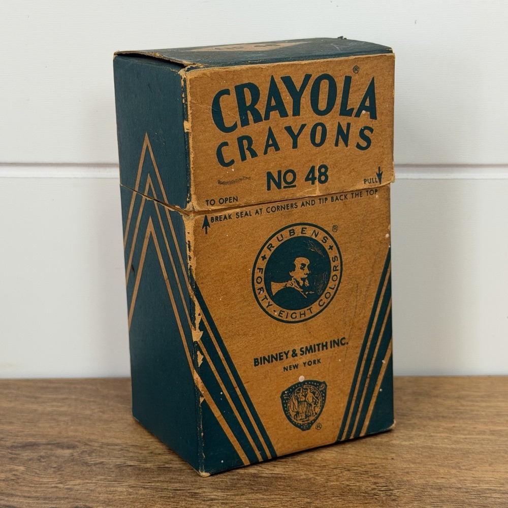 Vintage Binney & Smith Crayola Drawing Gold Medal Crayons Rubens 48 Colors USA